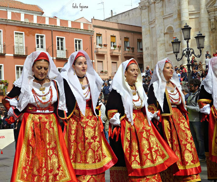 Saint Efisio's procession 2014