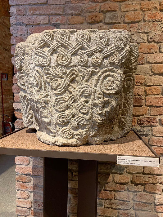 12.2019: Marina Daprelā - asti (at)