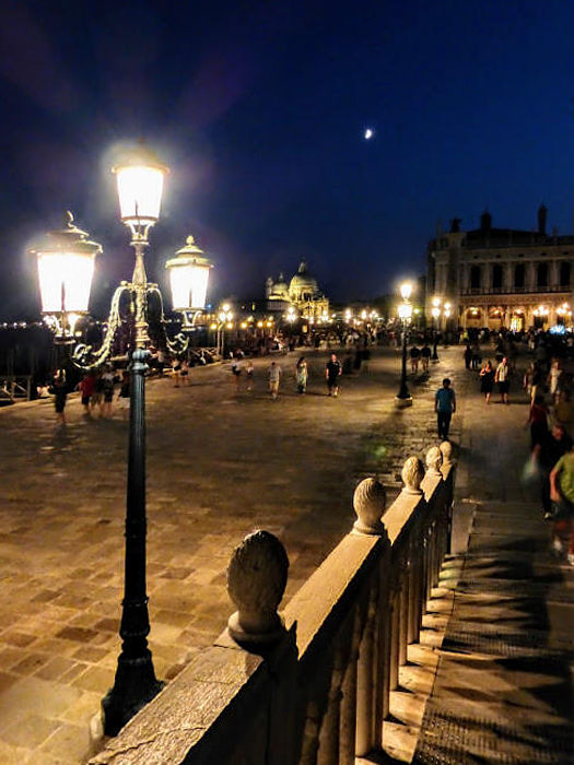 12.2019: Stefania Origlia - venezia (ve)