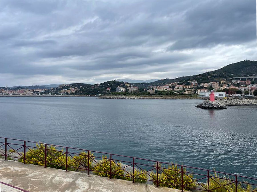 11.2022: Marina Daprelā - oneglia (im)