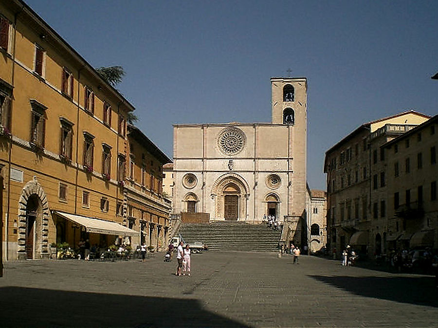 04.2020: Giulio Pettenò - todi (pg)