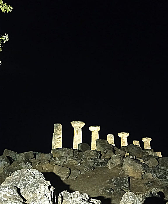 08.2023: Gabriella Bussolati - agrigento (ag)