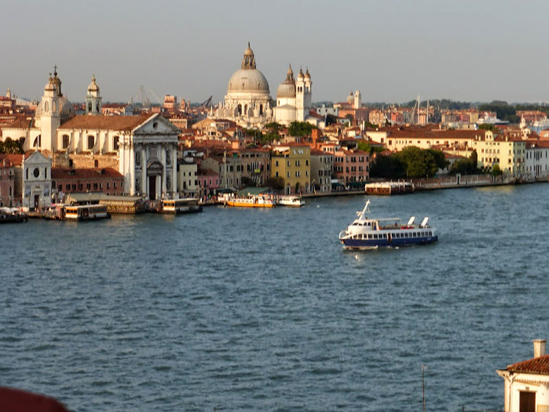 07.2015: Stefania Origlia - venezia (ve)