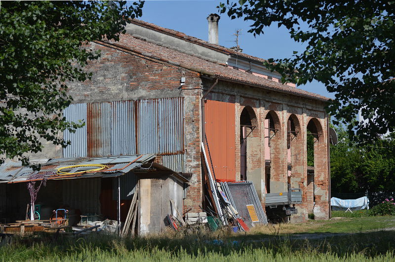 farmhouses