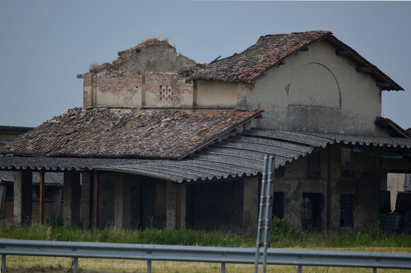 farmhouses