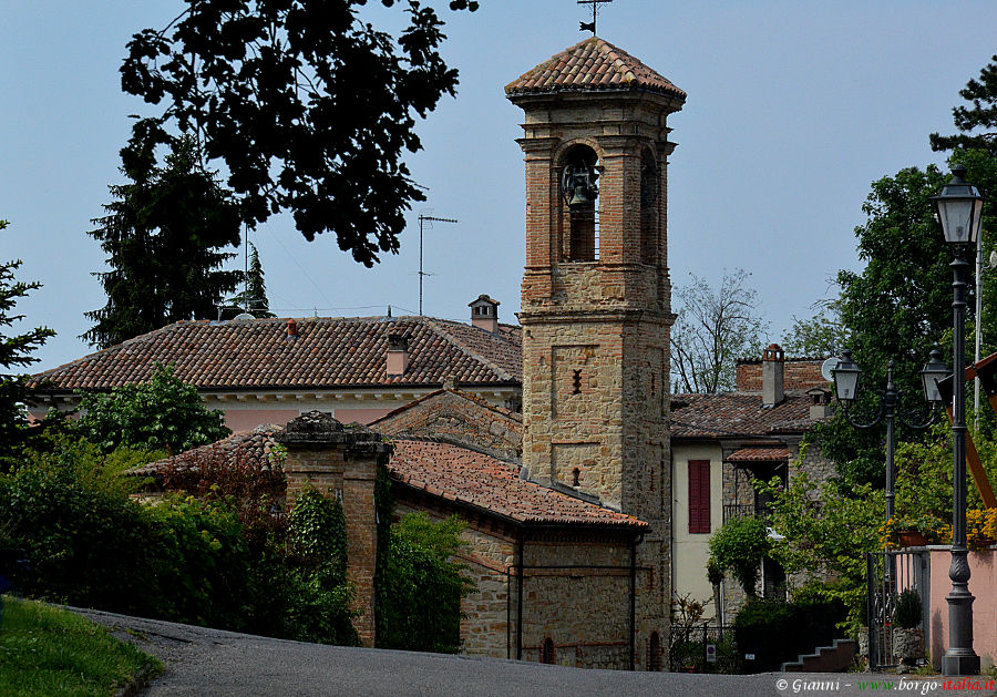 the village of Fortunago