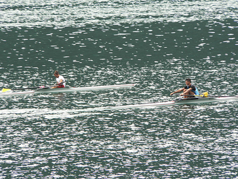 the Idro lake