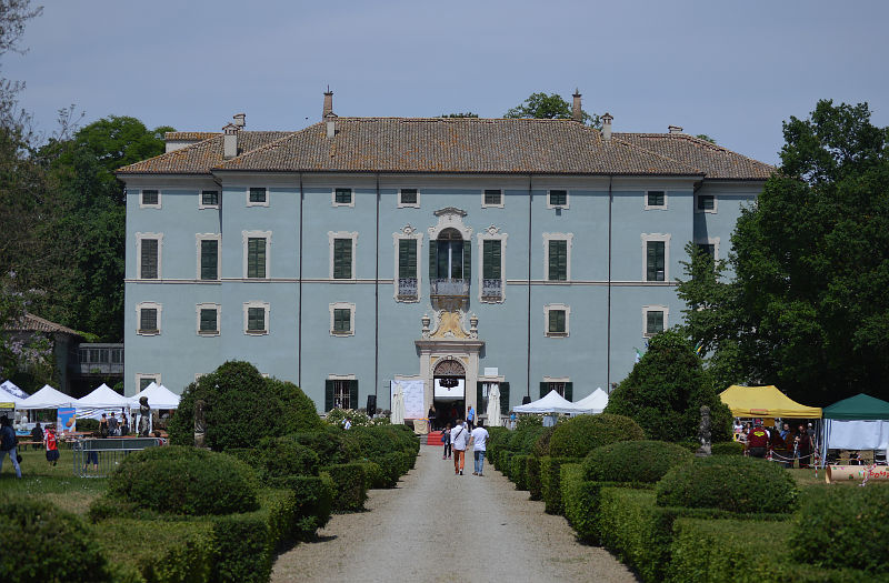 Carignano, villa Malenchini