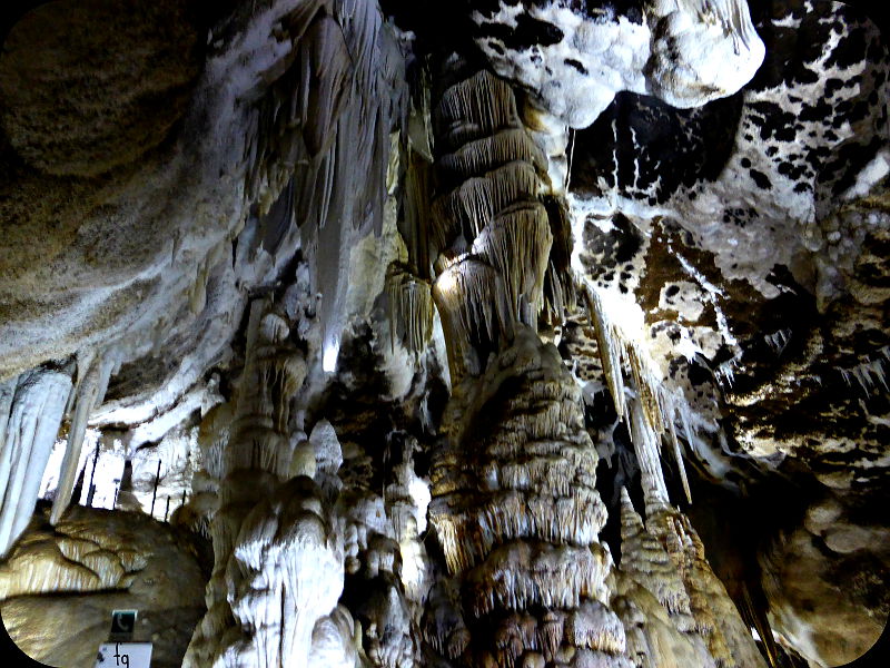 porto Flavia, grotta S. Barbara