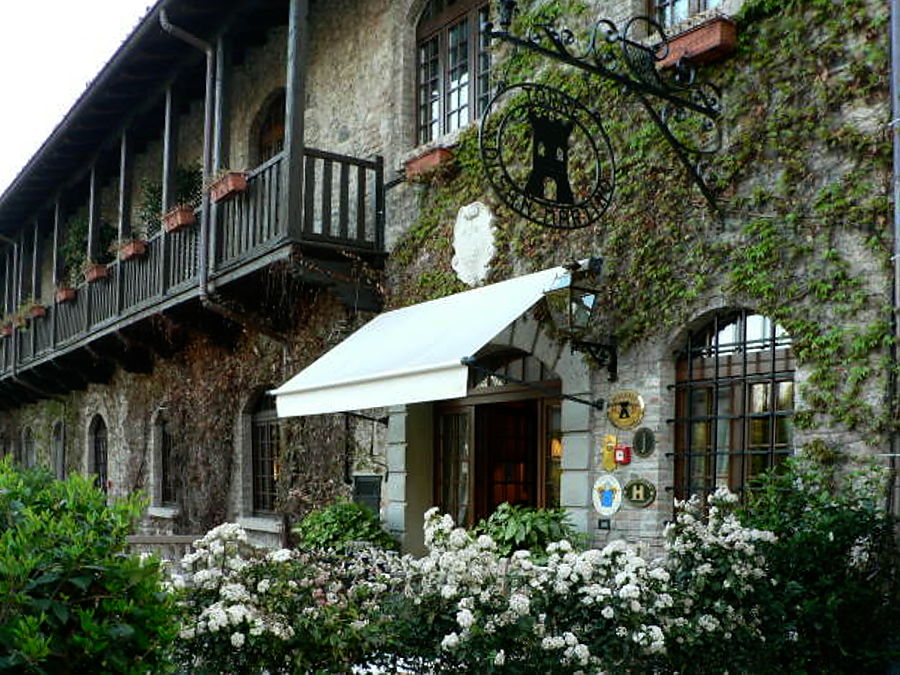 castle and Rivalta village