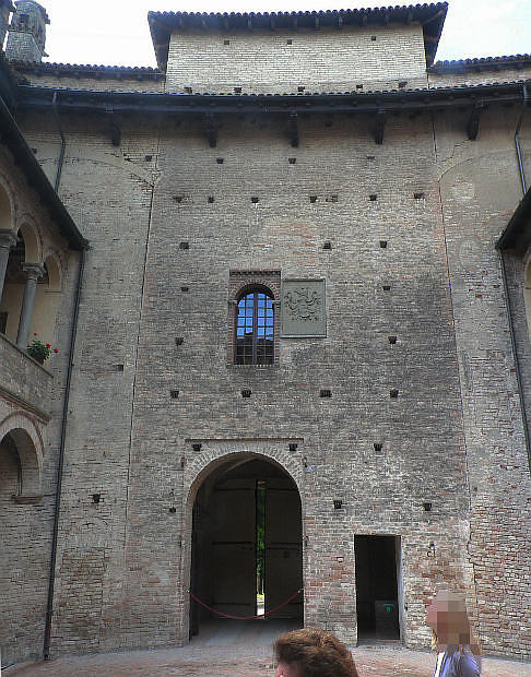 castello San Pietro