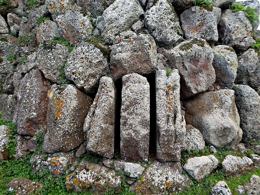 nuraghe Arrubiu