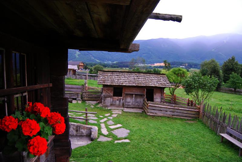 Teodone ethnographic museum